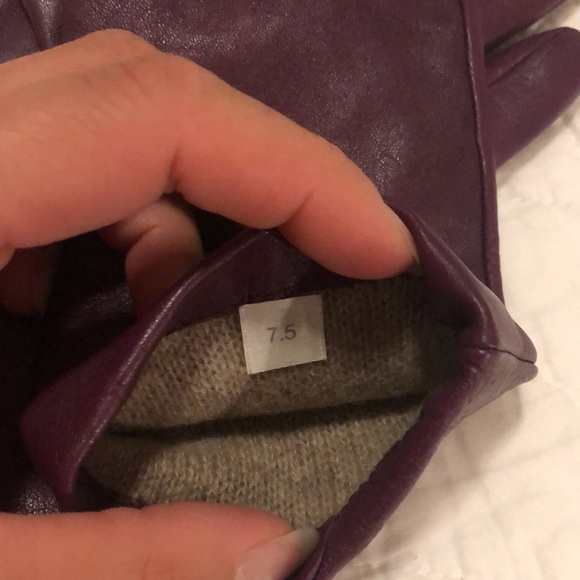 Charter Club cashmere gloves - Picture 3 of 4